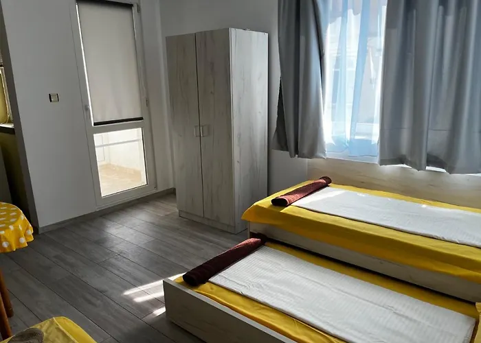 Romance * פומורי